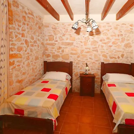 Cova Villa Llombarts